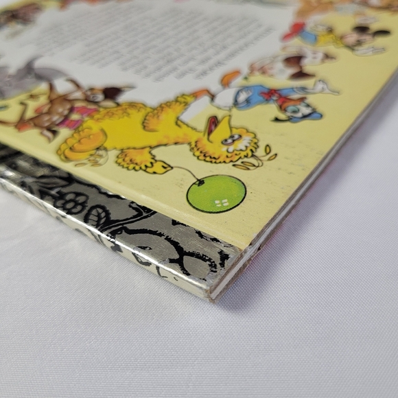 Vintage Little Golden Book BABY'S CHRISTMAS Esther Eloise Wilken HARDCOVER Youth - Picture 10 of 17